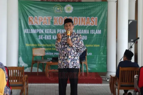RAKOR. Suasana Rapat Kerja (Rakor) Penyuluh Agama Islam se-Eks Karesidenan Kedu yang digelar di Purworejo.