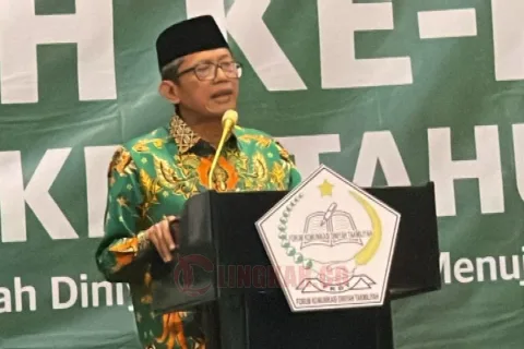 Ketua Umum FKDT, KH. Lukman Khakim. Foto: istimewa