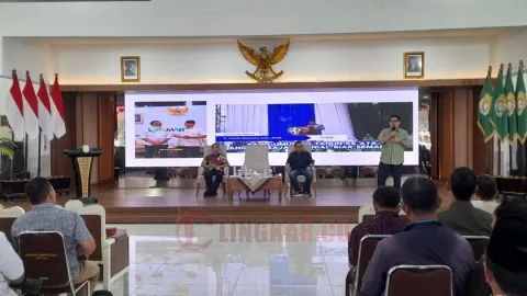 Kegiatan sosialisasi strategi BUMdes dalam mengelola ketahanan pangan desa yang bekerjasama denganPT Agro Nusantara Tani Milenial (ANTaM), Selasa (4/11/2025). Foto: Yoedhi/Lingkar.co