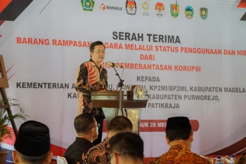 KPK Serahkan Aset Senilai Rp4 M Eks Bupati Mojokerto Kepada Pemkab Magelang