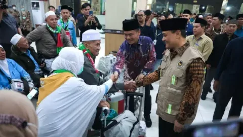 Kloter Pertama Embarkasi Solo Tiba di Tanah Air