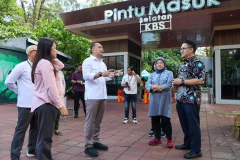 Dukung Konsep Night Zoo, Pemkot Surabaya Lakukan Penataan Plaza KBS