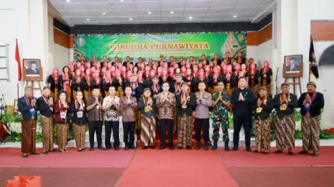 90 ASN Pemkab Magelang Wisuda Pawiyatan Panatacara dan Pamedharsabda Permadani