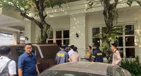 Polisi Geledah Kafe di Cipete, Usut Dugaan Korupsi PLN, ASABRI, dan Krakatau Steel