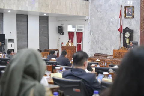 Wali kota Agustina Optimistis Raperda Pertanggungjawaban APBD 2025 Disetujui DPRD, Tegaskan Komitmen Tingkatkan Tata Kelola Pemerintaha