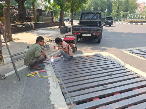DPU Semarang Jelaskan Penyebab Grill Jalan Pahlawan Berbunyi