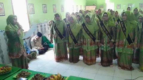 Khidmah di NU Selalu Ada Rintangan, Ketua Muslimat NU Demak Pesan Hadapi Rintangan dengan Kebersamaan