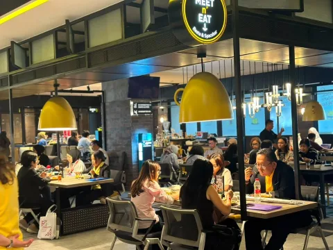 Meet n' Eat Rooms Inc Semarang Jadi Pilihan Work From Café dengan Menu Baru yang Variatif
