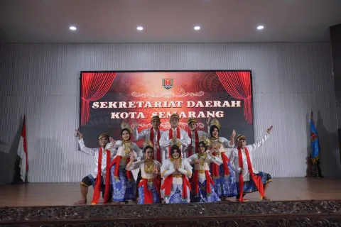 Agustina Perkenalkan Tari Dug Dug Der, Simbol Kebersamaan Warga Semarang