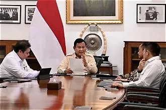 Presiden Prabowo Subianto Instruksi Masyarakat Untuk Membuat Rekening Koran.