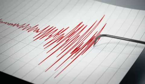 Gempa Bumi Terjadi di Jailolo Maluku Utara Dikonfirmasi oleh BMKG