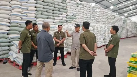 Bulog Malang Meredam Harga dan Kualitas Beras Dengan Dropping