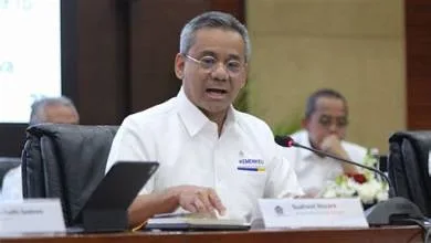 Kemenkeu Suahasil Mengangkat 14 Orang Untuk Keberlanjutan Kedepannya