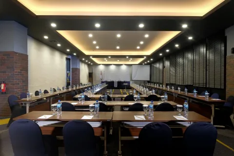 Meeting di Pusat Kota Semarang, Rooms Inc Punya Paket Mulai Rp100 Ribu