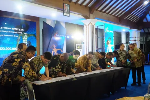 Delapan Perusahaan Komitmen Investasi Rp12,6 Triliun di Pati, Waste to Energy Jadi yang Terbesar