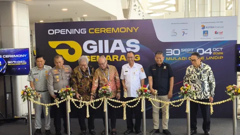 GIIAS Semarang 2026 Dibuka, Pembelian Kendaraan Dapat Pengurangan BBNKB 10 Persen