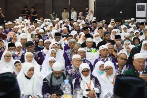 Efisiensi Masa Tunggu Haji Dikurangi Menjadi 14 Tahun Dimasa Prabowo