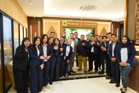 PLN Hub Hadir di Yogyakarta, Layanan PLN Group Disatukan dalam Satu Titik