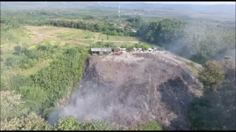 Kebakaran Hebat Melanda TPA Darupono Kabupaten Kendal