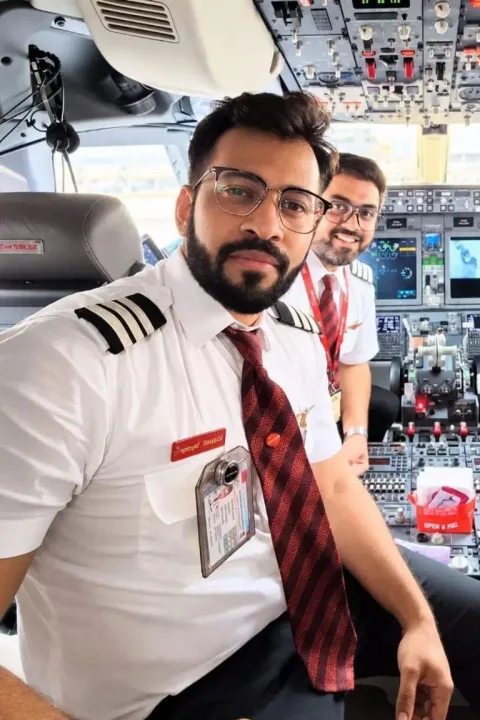 Profil Kapten Smit Machchhar Asal India yang Jadi Pahlawan Flydubai