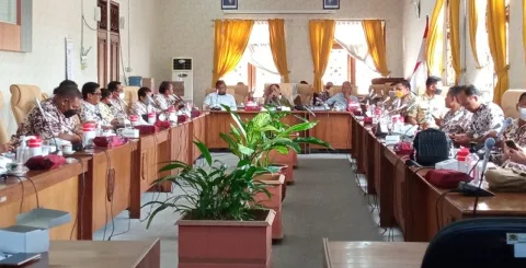 Rapat Koordinasi DPRD Pati dan Camat