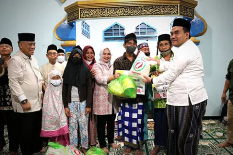 Blora Menyapa Edisi Ramadhan, Bupati Arief Sambangi Warga Cepu dan Sambong