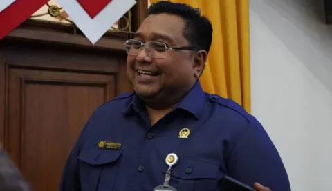 Ketua Umum Persipa Pati sekaligus Wakil Ketua I DPRD Pati, Joni Kurnianto. (Arif Febriyanto/Lingkar.co)