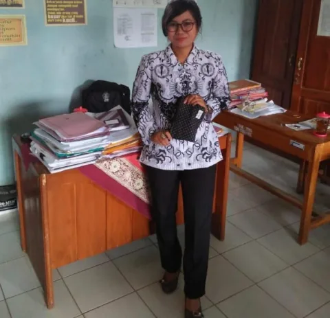 Puji Purwaningsih,S.Pd/dok. pribadi