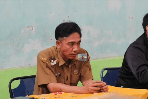 Saeful Amin, Kades Jejeg. NURSEHA/LINGKAR.CO