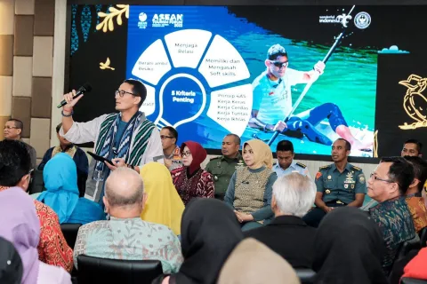 Menparekraf, Sandiaga Uno, dalam acara Pelatihan Pelaku Ekonomi Kreatif Pemula dan Peluncuran Calendar of Event Kalbar 2023, di Kantor Gubernur Kalbar, Kamis (9/2/2023). Foto: Dok. Kemenparekraf