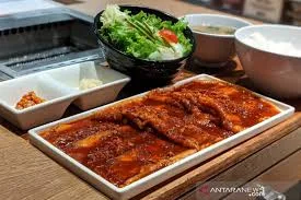 Spicy karubi set di Yakiniku Like, Grand Indonesia, Jakarta, Selasa (15/12/). (ANTARA/LINGKAR.CO)