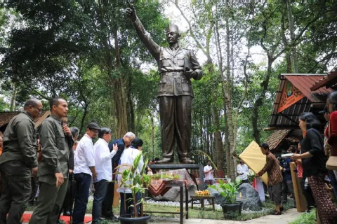 Patung Bung Karno