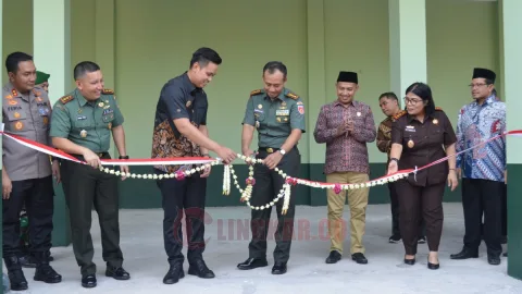 Peresmian gedung baru Kodim Kendal