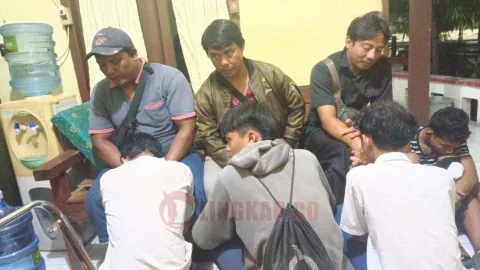 Tawuran Antar Pelajar di Genuk