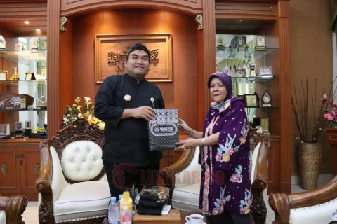 Bupati Blora dan rektor UNS