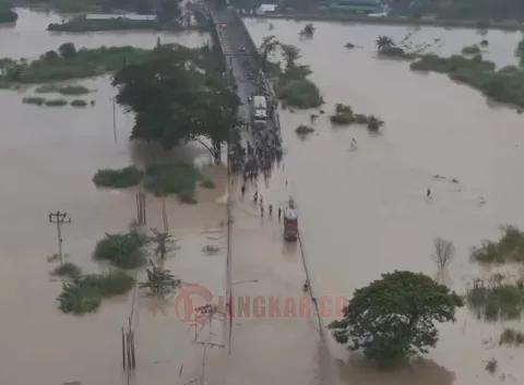 Banjir merendam sejumlah wilayah di Kabupaten Grobogan. Foto: Istimewa.