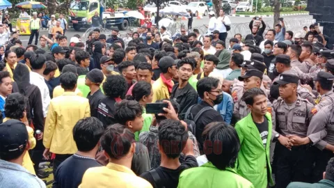Demo mahasiswa