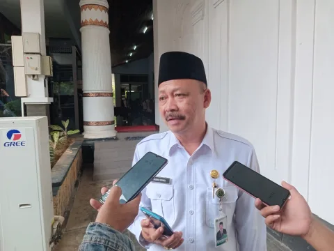 Kepala Kantor Kemenag Kabupaten Pati Ahmad Syaiku. Foto: Miftahus Salam/Lingkar.co