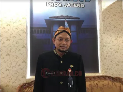 Ketua PPDB Dinas Pendidikan dan Kebudayaan (Disdikbud) Provinsi Jawa Tengah, Syamsudin Isnaini. Furiahawe/Lingkar.co
