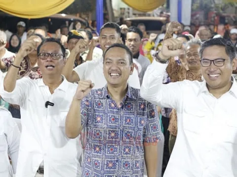 Paslon Wali Kota dan Wakil Wali Kota Semarang nomor 02 Yoyok Sukawi dan Joko Santoso (Yoyok-Joss) dalam sebuah kesempatan. Foto: dokumentasi