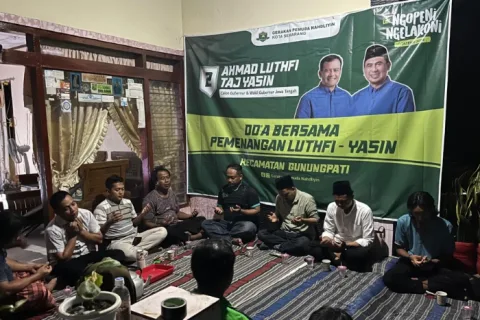 Doa Bersama Untuk Kemenangan Luthfi-Yasin di Desa Tinjomoyo, Kelurahan Sukorejo Kecamatan Gunungpati Kota Semarang, Jumat (22/11/2024) malam.
