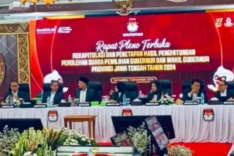 Sidang pleno KPU Jawa Tengah. Foto: istimewa