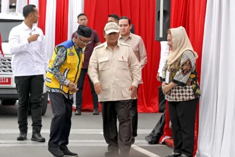 Presiden Prabowo Resmikan Flyover Madukoro Semarang