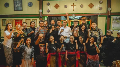 Kunjungan Wakil Menteri Kebudayaan Republik Indonesia, Giring Ganesha sambangi sekretariat Komunitas Gambang Semarang Art Company (GSAC).