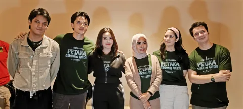 Tim Film Petaka Gunung Gede jumpa media di Cinema XXI DP Mall Semarang.