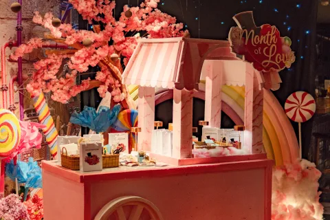 Wonka's Garden Silverspoon Semarang.