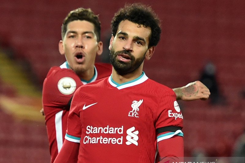 SANTAI: Selebrasi Mohamed Salah setelah cetak gol dalam pertandingan liga Inggris, belum lama ini. (ANTARA/LINGKAR JATENG)