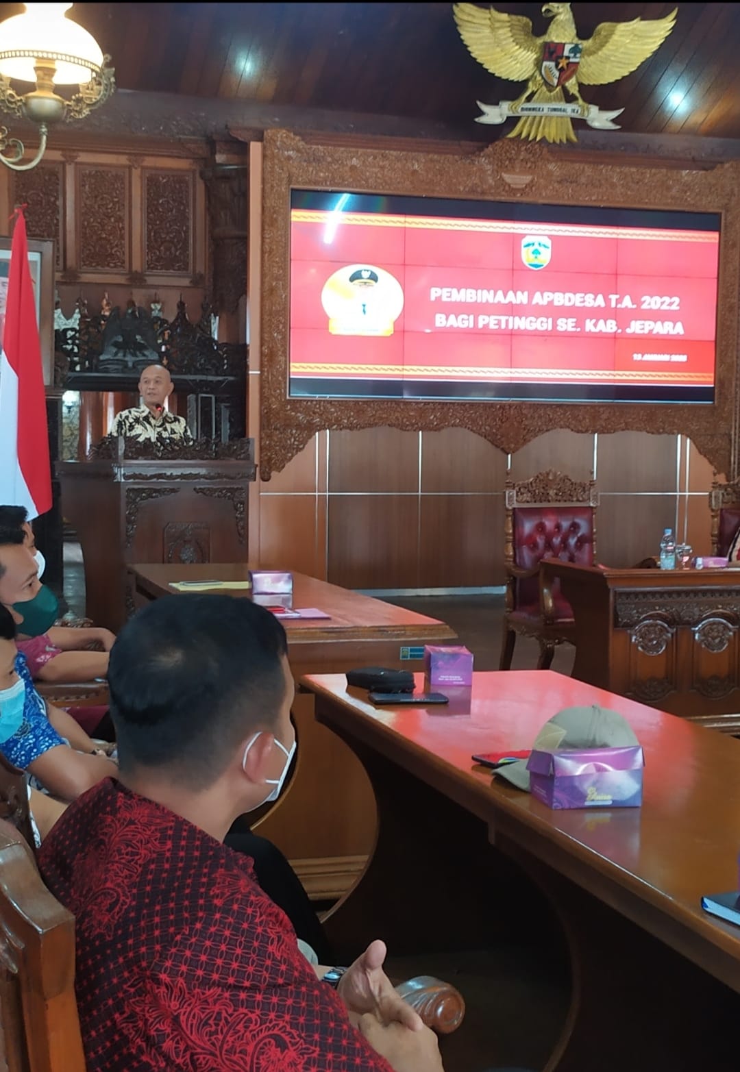 Bupati Jepara Dian Kristiandi : memberikan sambutan dalam acara pembinaan APBDESA tahun 2022 di depan peserta LPJ APBDes Segera Rampung Dana Desa Cair Bulan Ini. dok pribadi/Lingkar.co