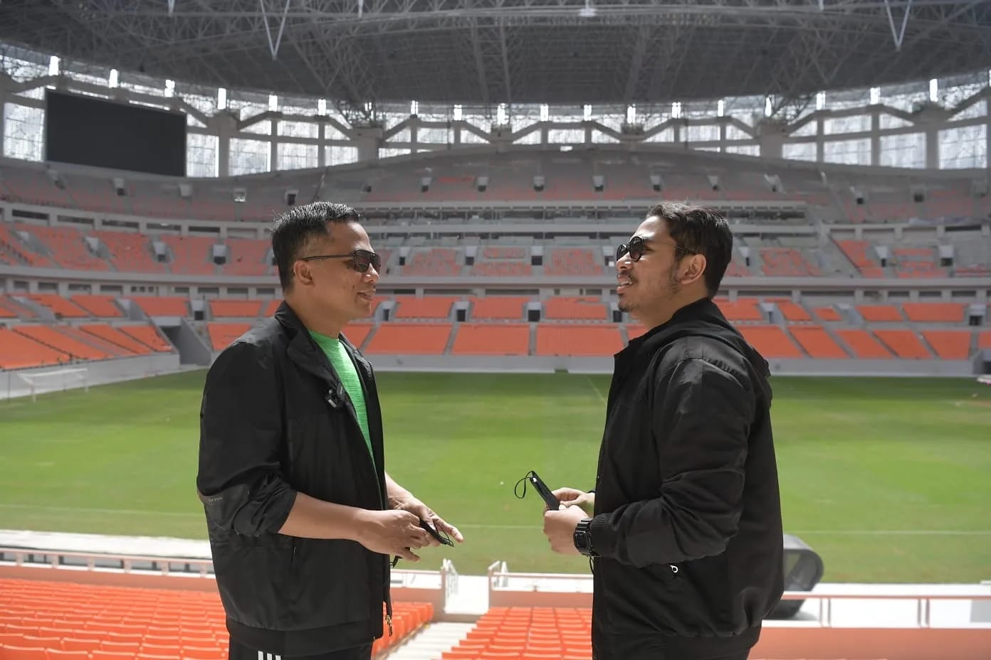 Sekretaris Jenderal (Sekjen) DPP PPP Arwani Thomafi (Gus Arwani) Saat Mengunjungi Jakarta International Stadium. dok pribadi/Muhammad Idris/LINGKAR.CO