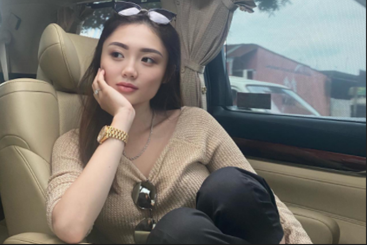 Vanessa Khong. Instagram @VanessaKhongg